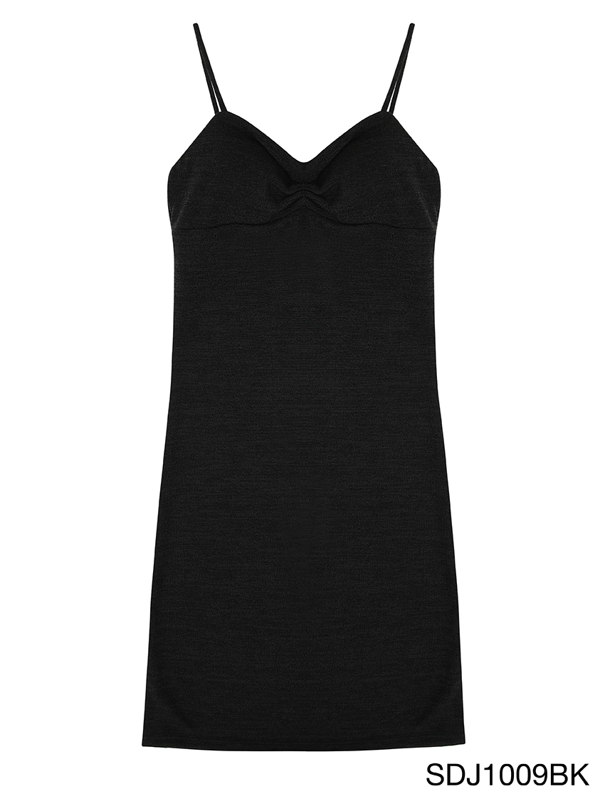 Wearever AW 23 เดรสยาว