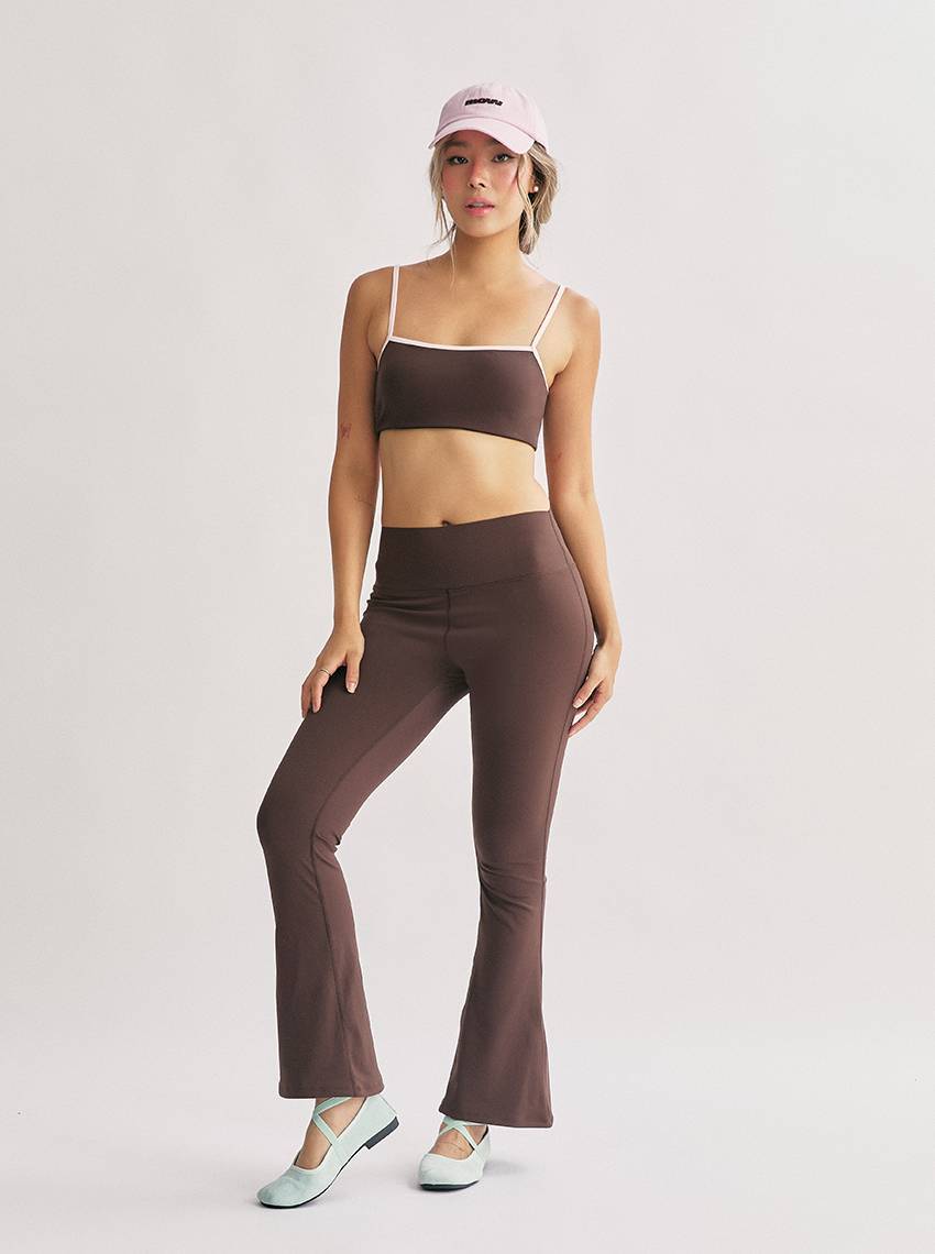 เสื้อครอปออกกำลังกาย