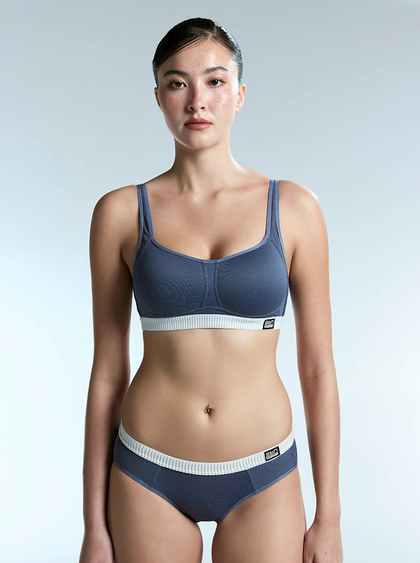 From Marine to Fashion กางเกงในทรงบิกินี่