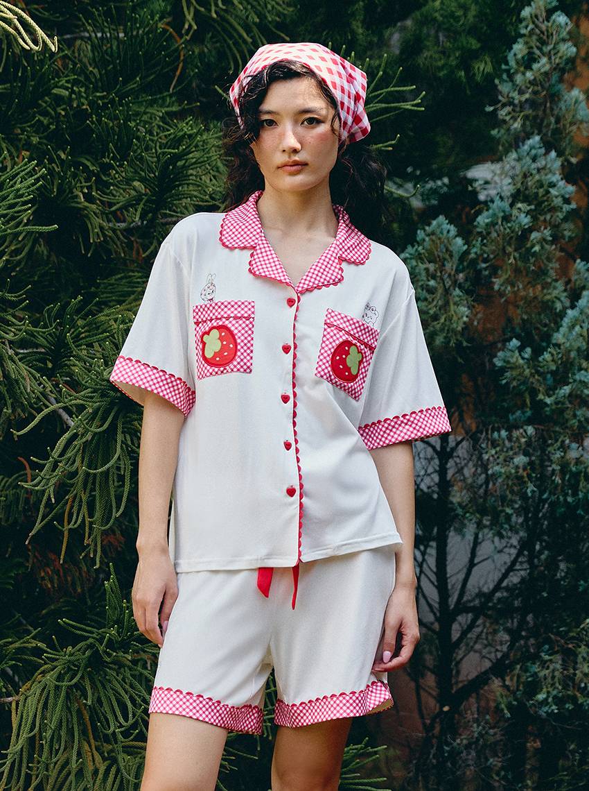 Sabina x Momorei เซ็ตชุดนอนเสื้อแขนสั้น กางเกงขาสั้น