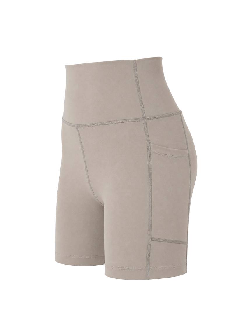 MOVV High-rise shorts with side pocket 4"
